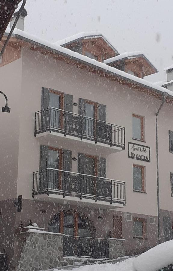 קומזדורה Aparthotel Dolomites Living&Relax מראה חיצוני תמונה