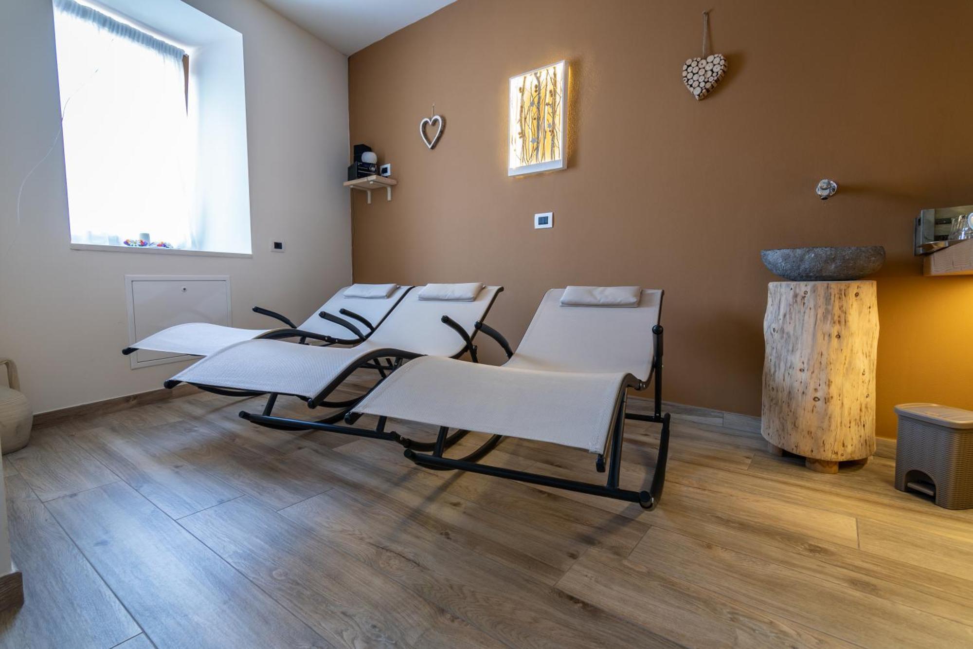 קומזדורה Aparthotel Dolomites Living&Relax מראה חיצוני תמונה