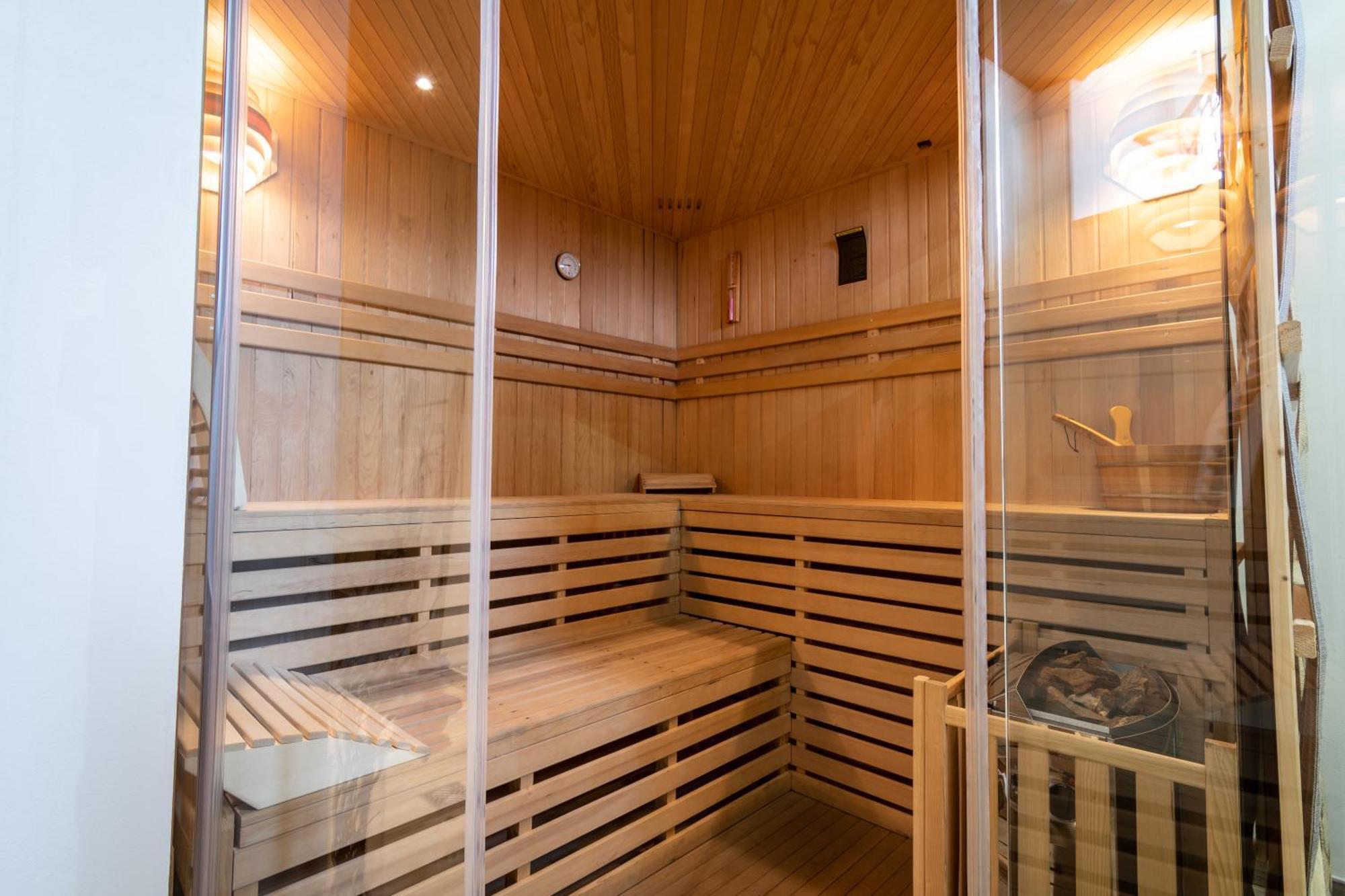 קומזדורה Aparthotel Dolomites Living&Relax מראה חיצוני תמונה