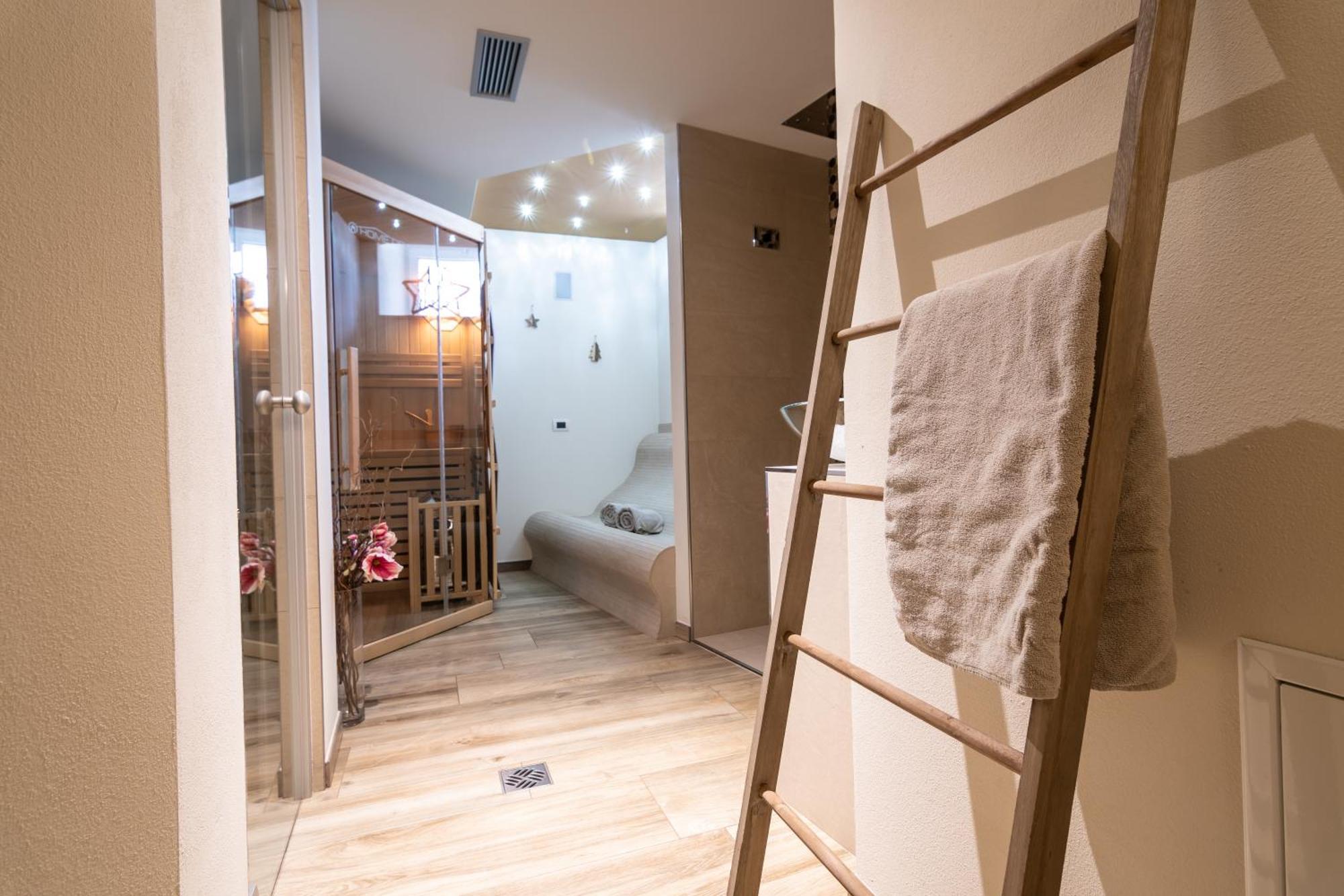 קומזדורה Aparthotel Dolomites Living&Relax מראה חיצוני תמונה