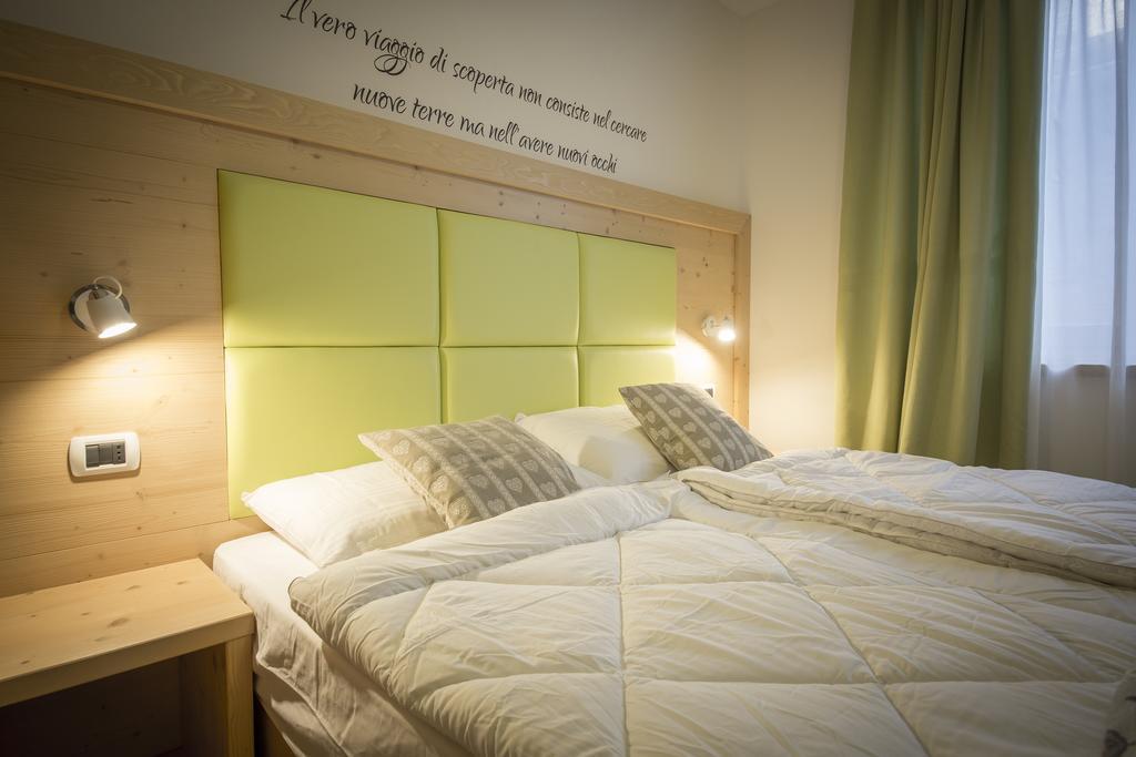 קומזדורה Aparthotel Dolomites Living&Relax חדר תמונה