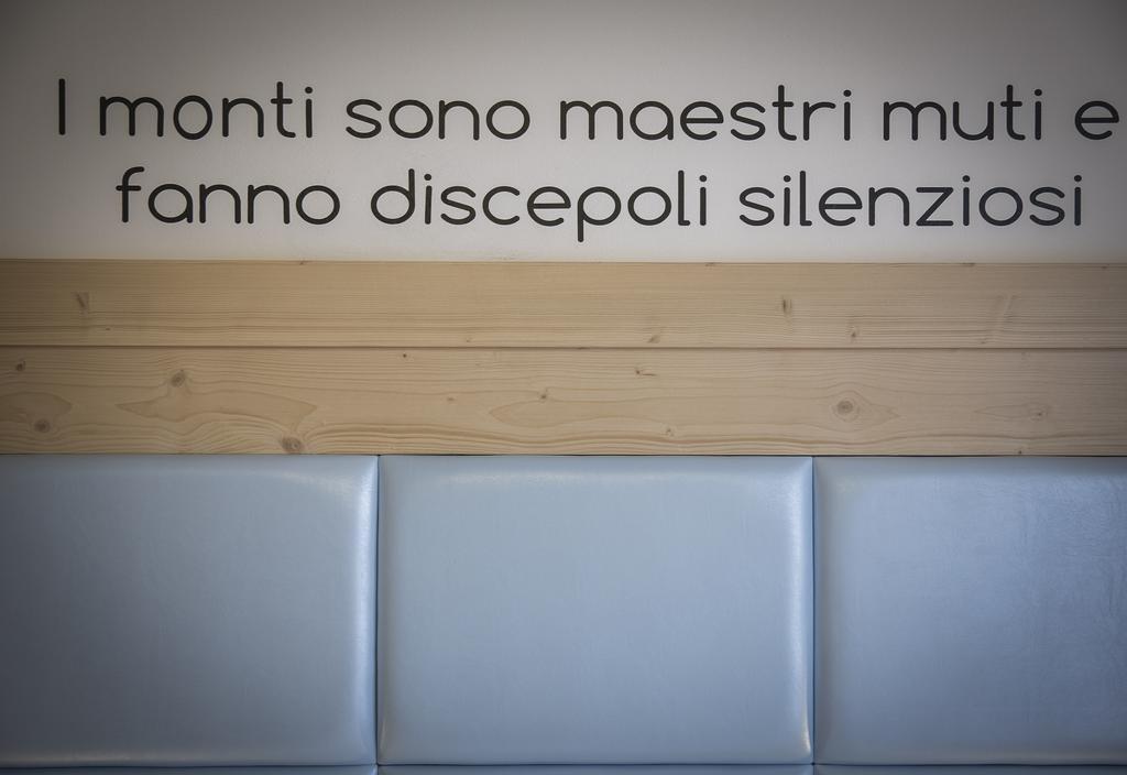 קומזדורה Aparthotel Dolomites Living&Relax חדר תמונה