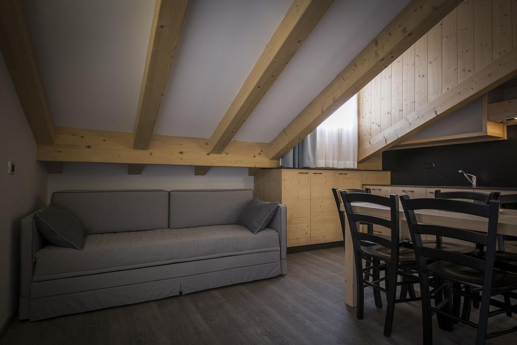 קומזדורה Aparthotel Dolomites Living&Relax חדר תמונה