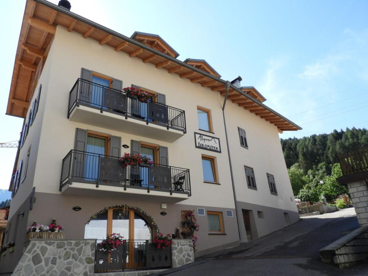 קומזדורה Aparthotel Dolomites Living&Relax מראה חיצוני תמונה