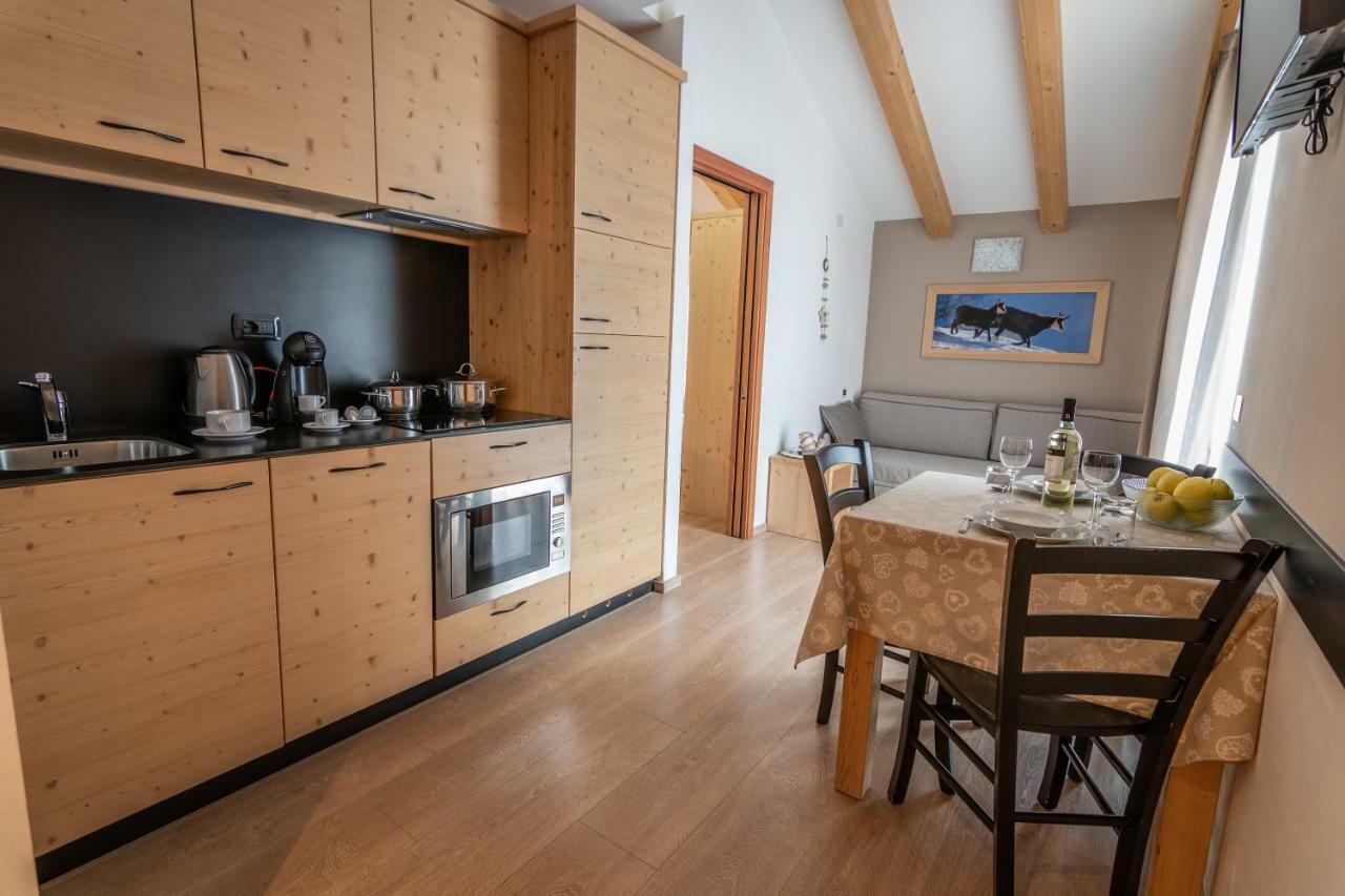 קומזדורה Aparthotel Dolomites Living&Relax מראה חיצוני תמונה